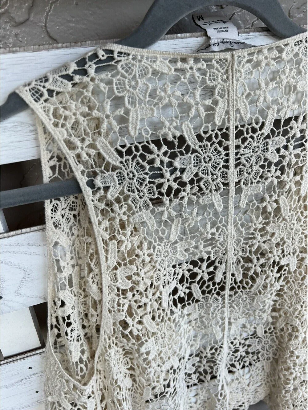 American Rag Cie Crochet Vest Top Natural Beige Floral Open Knit Size M